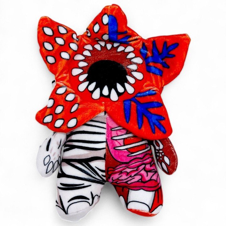 Мʼяка іграшка "Дивні дива" 21 см