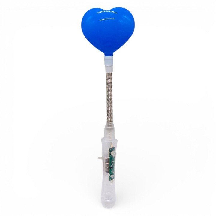 Іграшка зі світлом "Серце" 25,5 см (БЛАКИТНА)