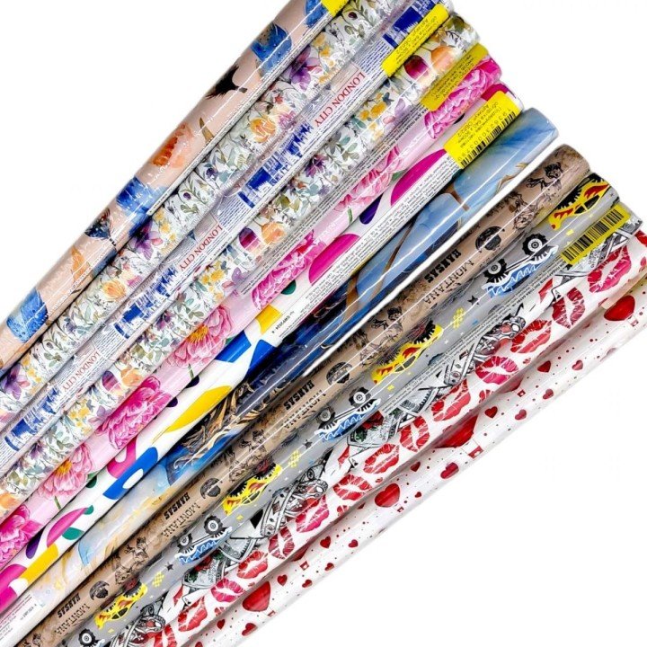 Подарункова листова обгортка 640 х 900мм (мікс видів)