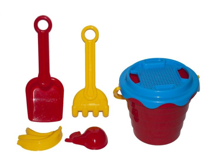 Набір пісочний "А" (відерце, сито, лопатка, грабельки, 2 пасочки), червоний