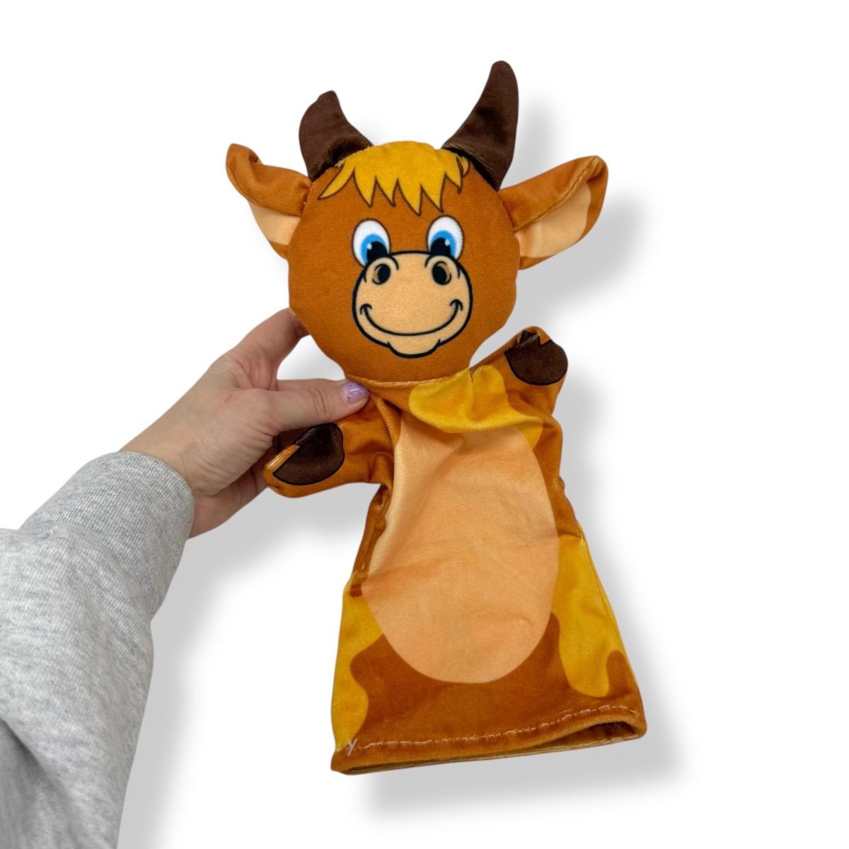 Фото4.Мʼяка іграшка, (Рукавичка Бичок, 1)