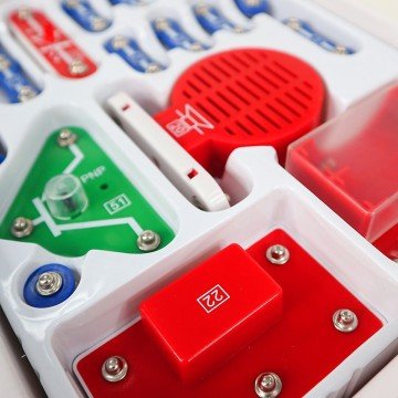 Фото9.Конструктор електронний Doka Перші кроки в електроніці (В)