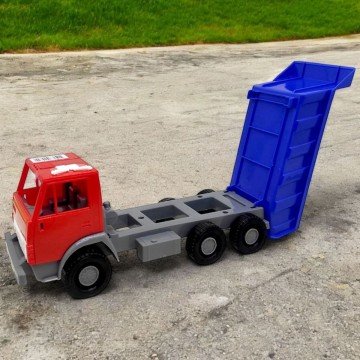 Фото1.Машинка пластикова 