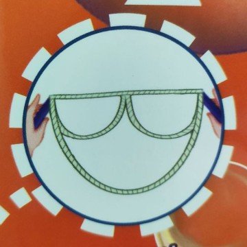 Фото1.Гігантські райдужні бульбашки 