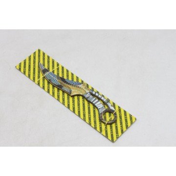 Фото1.Сувенірний деревʼяний ніж 