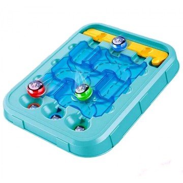 Фото1.Гра лабіринт з шарами