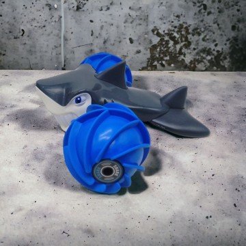 Фото1.Трюкач-перевертач на радіокеруванні 