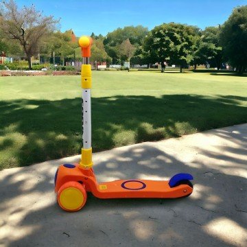 Фото1.Самокат триколісний 