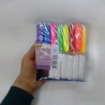 Фото1.Набір повітряного пластиліну (16 стіків)