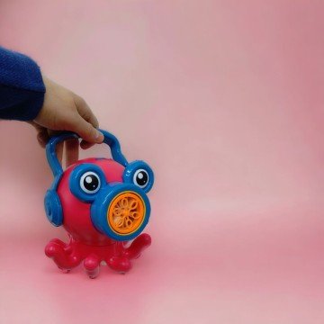 Фото1.Установка з мильними бульбашками 