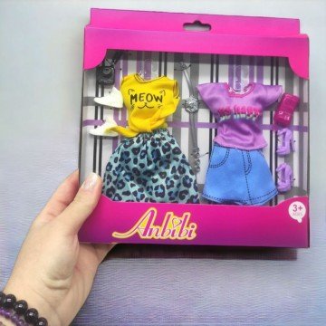 Фото2.Набір одягу для ляльки 