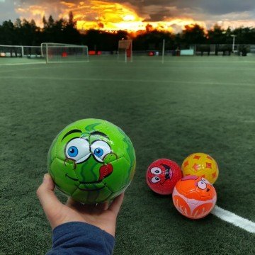 Фото1.Мʼяч футбольний дитячий 