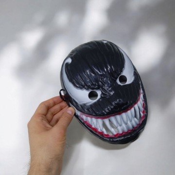 Фото1.Маска дитяча з фільму 