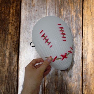 Фото2.Маска пластикова 