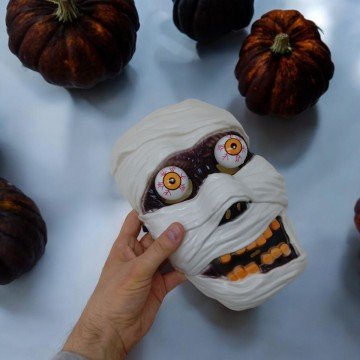 Фото2.Маска пластикова 