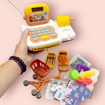 Фото1.Касовий апарат з візочком в коробці (світлові, звукові ефекти)