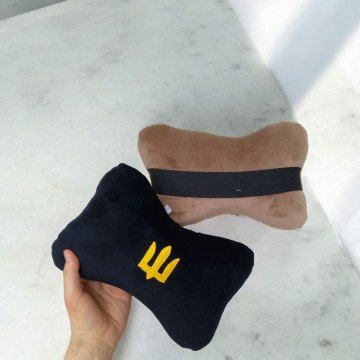 Фото1.Подушка-підголівник з лого Тризуб Сірий