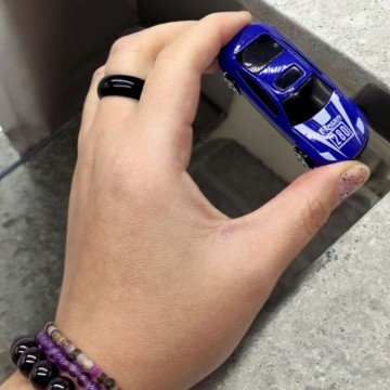 Фото1.Трейлер-автовоз із металевими машинками 