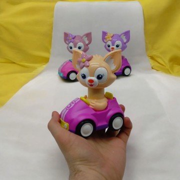 Фото1.Машинка заводна 