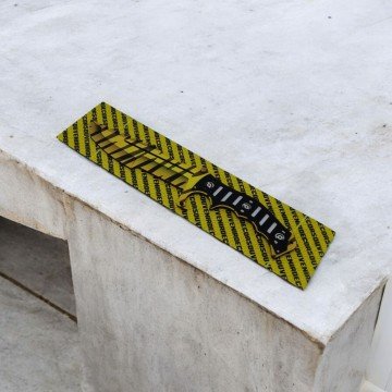 Фото1.Сувенірний ніж дерев'яний, модель МИСЛИВЕЦЬ ТИГР