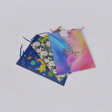 Фото1.Пакет паперовий подарунковий 26х32х12 см Квіти