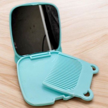 Фото1.Набір дитячий (люстерко+гребінець)