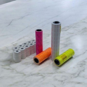 Фото1.Цінник середній 2,5х3,5см 