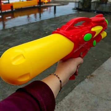 Фото1.Водний пістолет, помповий механізм, (48 см) червоний