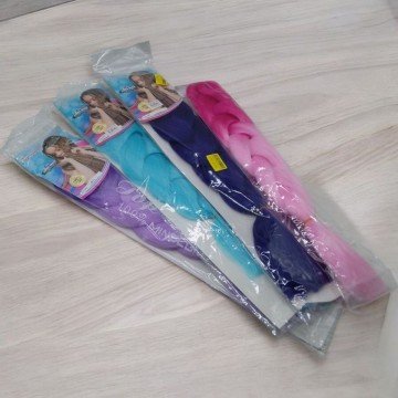 Фото1.Канекалон блакитний 60 см