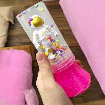 Фото1.Слайм з кульками та іграшкою 