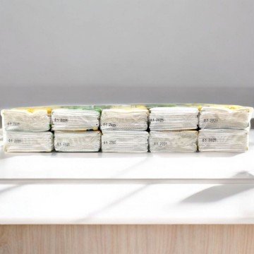 Фото1.Серветки-хусточки паперові 