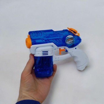 Фото1.Водний пістолет 