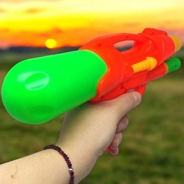 Фото1.Водний пістолет, помаранчевий