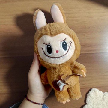 Фото1.Мʼяка іграшка - монстрик Лабубу 25 см. (Мʼятний)