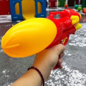 Фото1.ВОДНИЙ ПІСТОЛЕТ ПОМПОВИЙ, 31 см (ЧЕРВОНИЙ)