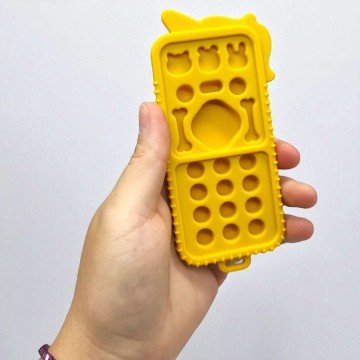 Фото1.Силіконовий прорізувач пульт Єдиноріг (Рожевий)