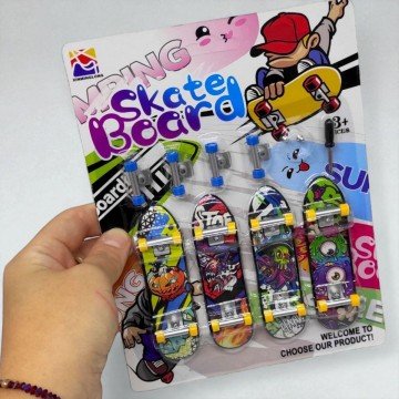 Фото1.Пальчикові скейти та аксесуари до них 