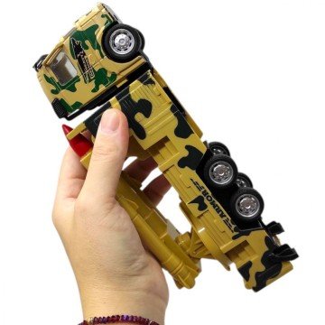 Фото1.Військова техніка, металева кабіна (БЕЖИВА З ГАРМАТОЮ)