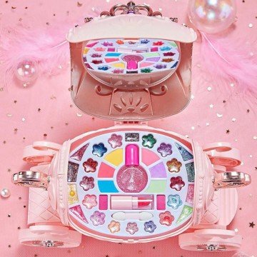 Фото1.Набір косметики (тіні, помада, лак, глітери, дзеркальце)