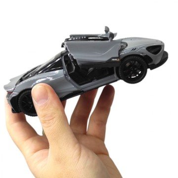 Фото1.Машинка металева 