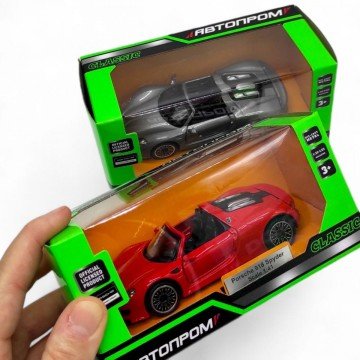 Фото1.Машинка металева 