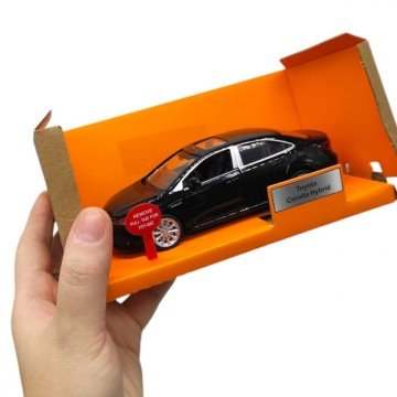 Фото1.Машинка металева 