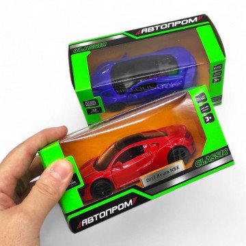 Фото1.Машинка металева 