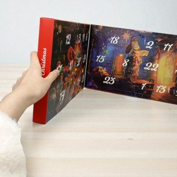 Фото1.Адвент-календар 24 віконця, гумові фігурки, текстильні гномики, стоячі ялинки, в коробці