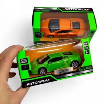 Фото1.Машинка металева 