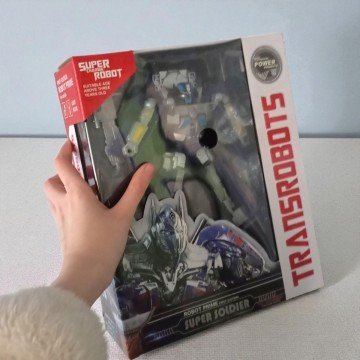 Фото1.Трансформер, світло. звук, аксесуари, у коробці