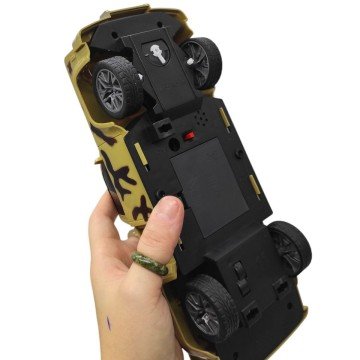 Фото1.Машина на радіокеруванні, коробка - 31х12,5х12,5 см