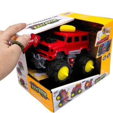 Фото1.Джип на великих колесах (звук, світло, коробка 19,5*14,5*15 см)