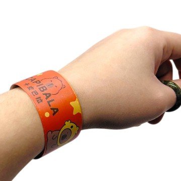 Фото1.Слеп-браслети на руку 