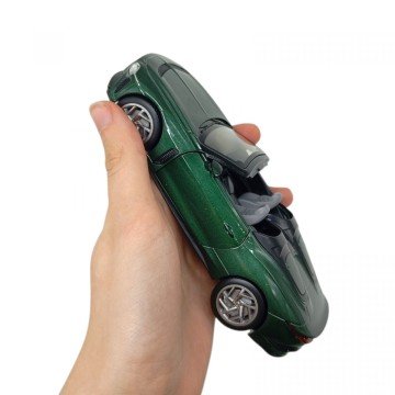 Фото1.МАШИНА 1:32 Bentley Bacalar (СМАРАГДОВА) Автопром (286407)